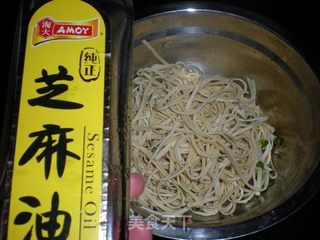 三分钟的快手菜——凉拌百叶丝的做法步骤:16