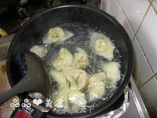【海派经典】青菜鲜肉大馄饨的做法步骤:7