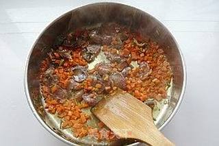 香肠胡萝卜蛋炒饭的做法步骤:3