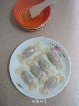 云吞变形记——香酥糖果的做法步骤:8