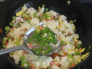 香菇西芹蛋炒饭的做法步骤:8