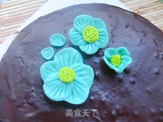 亲爱的,生日快乐——巧克力蛋糕的做法步骤:13