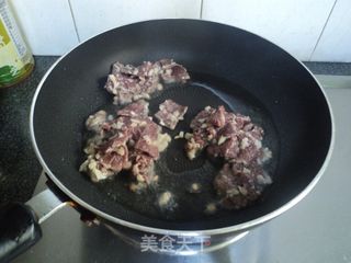 【塔吉锅】---牛肉豆腐蔬菜煲的做法步骤:8