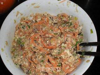 胡萝卜豆腐饺子的做法步骤:7