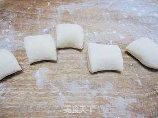 又见榨菜包的做法步骤:5