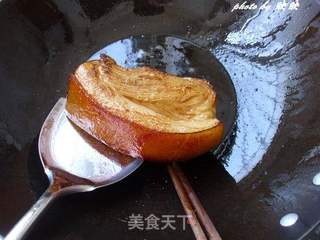 茶树菇梅菜扣肉的做法步骤:6