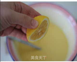 简单早餐帮你轻松清肠道——香蕉蛋饼(准妈妈必备)的做法步骤:2