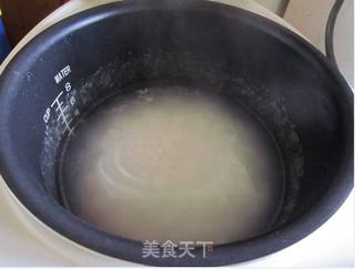 皮蛋瘦肉粥的做法步骤:3