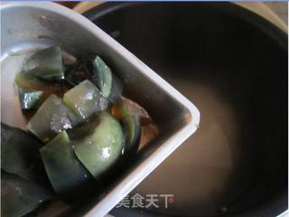 皮蛋瘦肉粥的做法步骤：5
