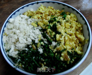 农家饭之三小蒜鸡蛋馍花素饺子的做法步骤：5