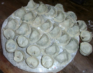 农家饭之三小蒜鸡蛋馍花素饺子的做法步骤：8