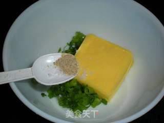 电饭煲版——葱香吐司的做法步骤:4
