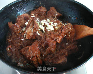 一锅出俩菜之——排骨炖粉条的做法步骤:10