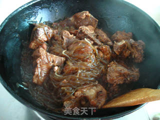 一锅出俩菜之——排骨炖粉条的做法步骤:9