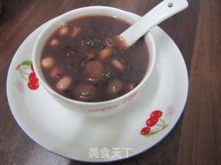 养颜补血--黑糯米糖水的做法步骤:5