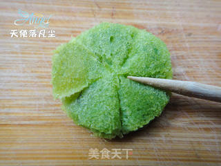 用食物给宝宝讲经典童话故事——小蝌蚪找妈妈的做法步骤:8