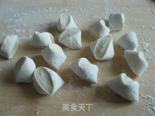 莲藕饺子的做法步骤:7