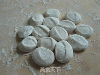 莲藕饺子的做法步骤:8