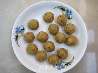 山寨大牌小点心—蛋糕巧克力雪球（仿版费列罗）的做法步骤：6