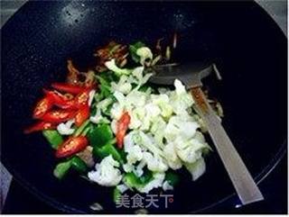 干锅菜花五花肉的做法步骤:7