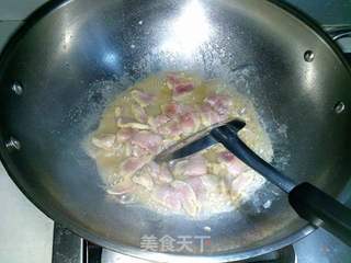 咸酸饭(咸肉包菜菜饭)的做法步骤:2