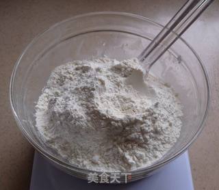 豆沙蛋黄酥的做法步骤:3