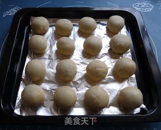 豆沙蛋黄酥的做法步骤:13