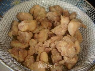 菠萝咕噜鸡肉的做法步骤：6