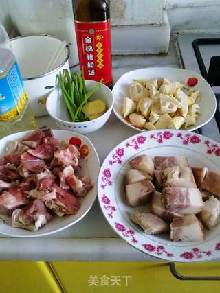 上海味道の腌笃鲜的做法步骤：1