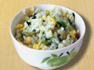 蔬菜蛋炒饭的做法步骤:11