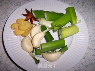 飘香四溢的---豉香带鱼的做法步骤：2