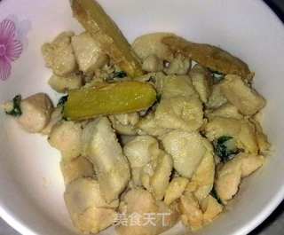 鸡丁番茄烩意面的做法步骤:2