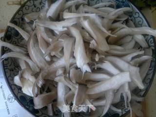 香辣炸菇丝的做法步骤:2