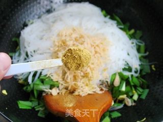 粉丝鸡蛋盒子的做法步骤:5