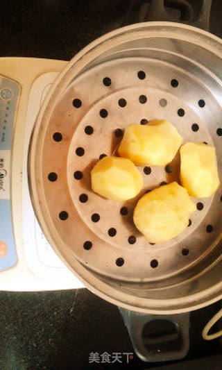 紫菜土豆饼的做法步骤:2