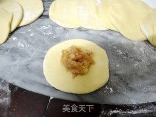 玉米面鲜肉包子的做法步骤:9