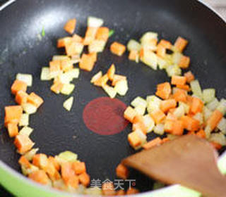 火腿蛋炒饭的做法步骤:6