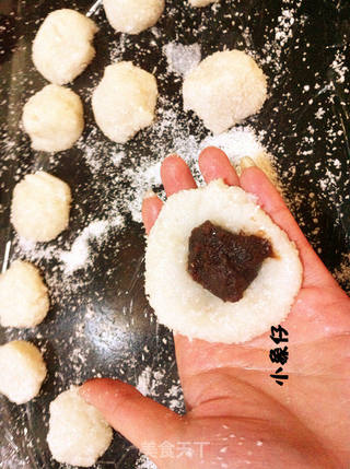 【红豆糯米糍】的做法步骤:7