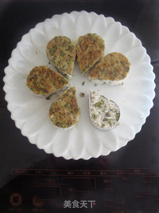 把明媚的“春天”揉进饭团里——香椿蛋饼饭团的做法步骤:11