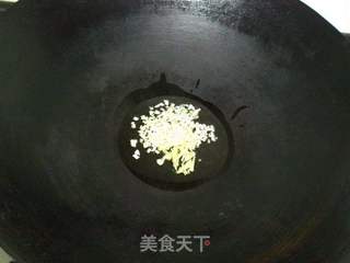 红烧鸡肉的做法步骤：2