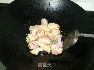 红烧鸡肉的做法步骤：3