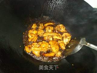 红烧鸡肉的做法步骤：4