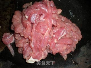 春笋肉丝面的做法步骤：1