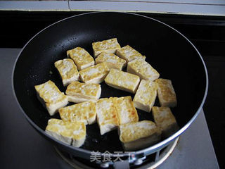 韩菜在家自己做----韩式煎豆腐的做法步骤:9