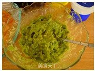 墨西哥风味小吃—牛油果泥+玉米薄脆片Tortilla的做法步骤:3
