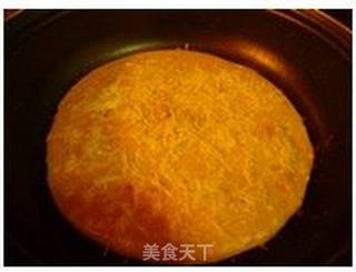 健康早餐—笑脸火腿蛋饼的做法步骤:3