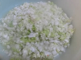 白菜牛肉包的做法步骤:4