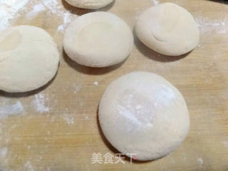 白菜牛肉包的做法步骤:9