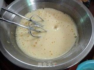 电饭锅版----老式海绵蛋糕的做法步骤:4