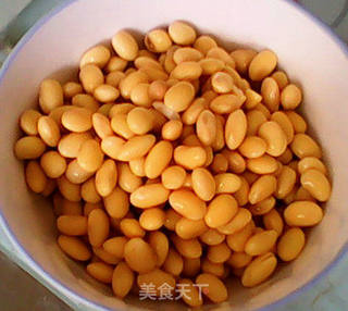 首战搅拌机豆浆——健康早餐豆浆的做法步骤:4